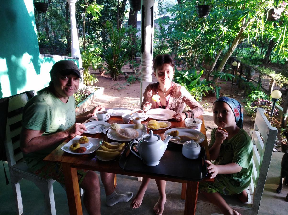 Manju Homestay Sigiriya Buitenkant foto